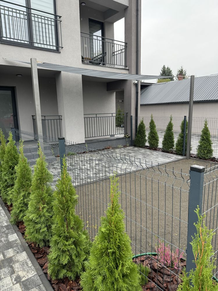 Modern Studio Apartment Near City Center with Amenities