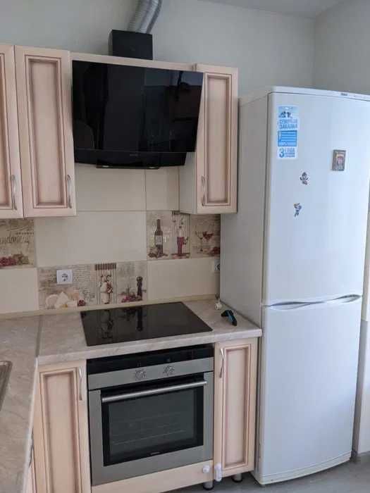 Modern 50m² Apartment Near Metro with Full Amenities