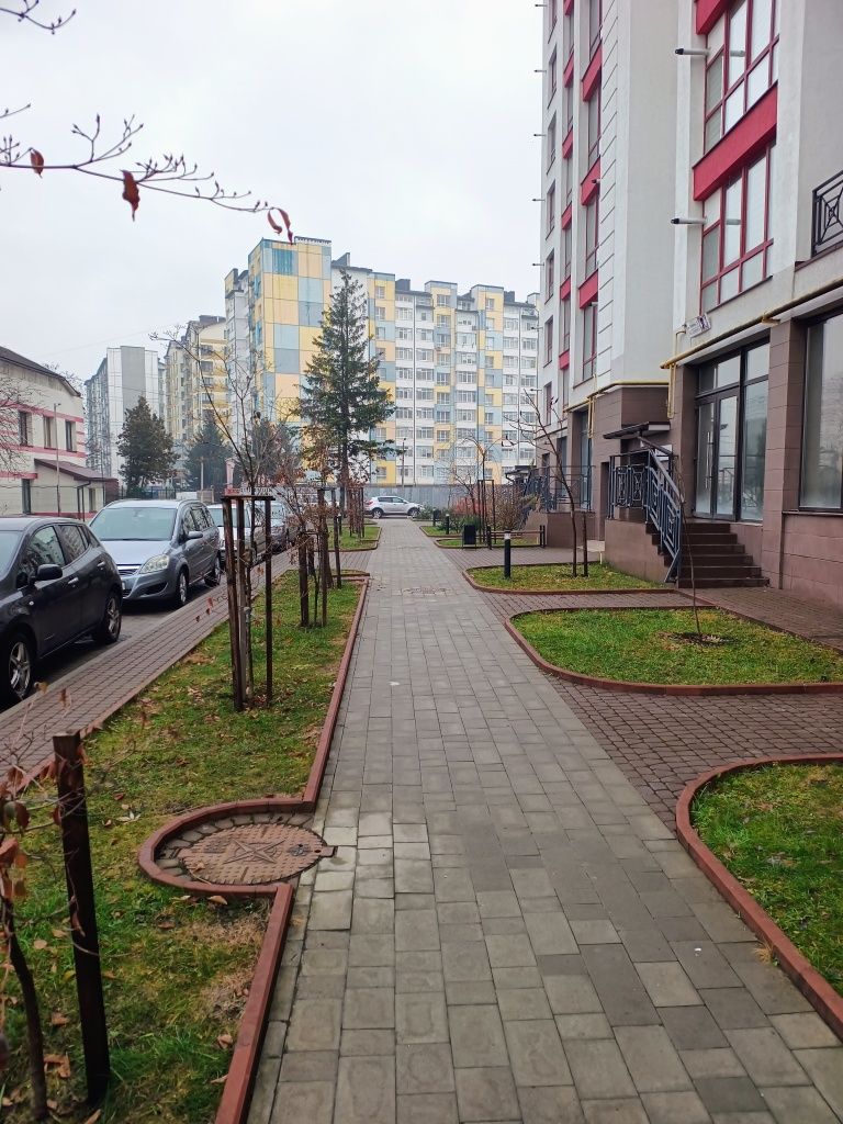 Spacious 2-room apartment in modern residential complex 'Kozatske Mistechko'
