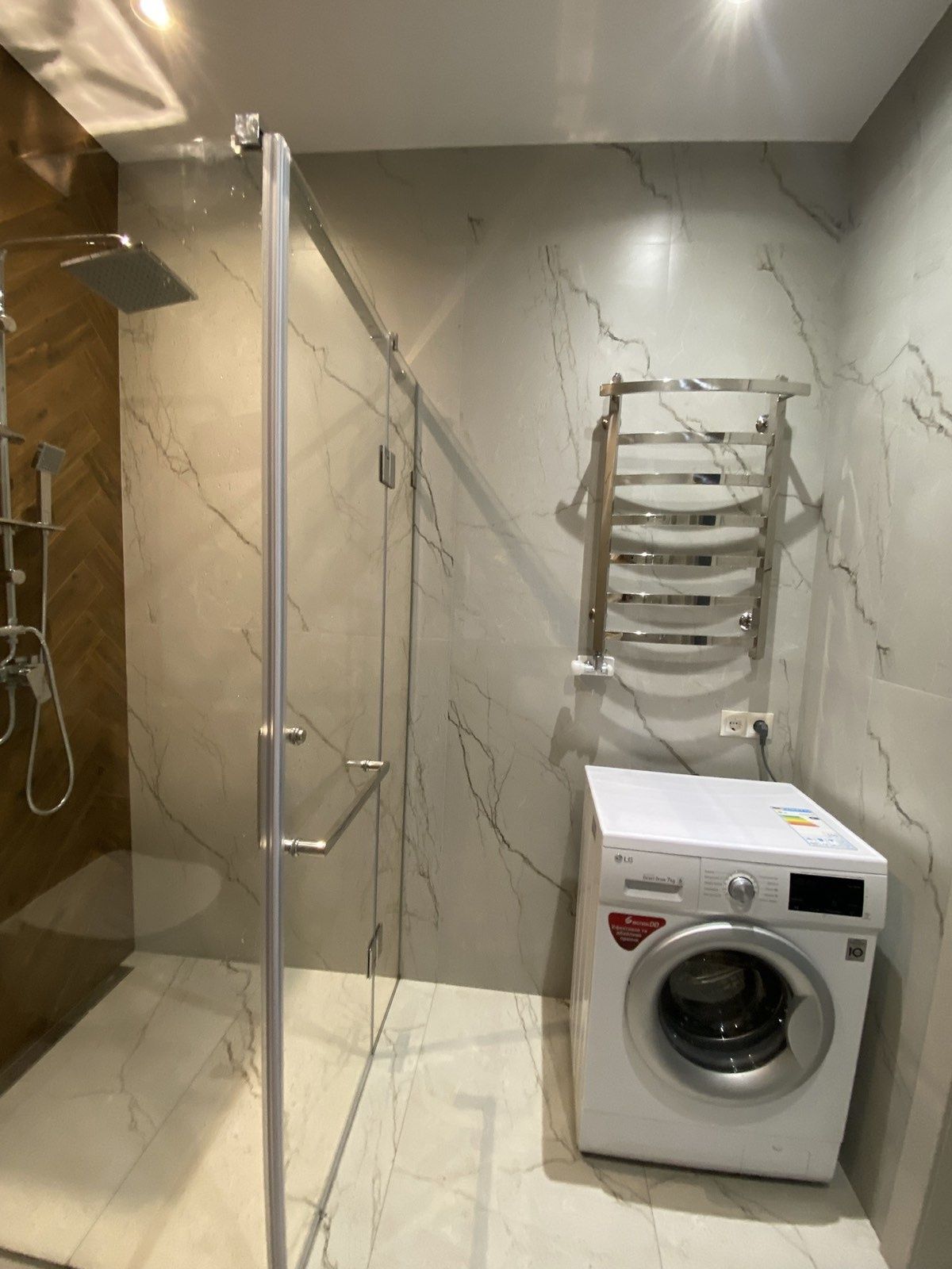 Modern 1-bedroom apartment in Dream City Central Area