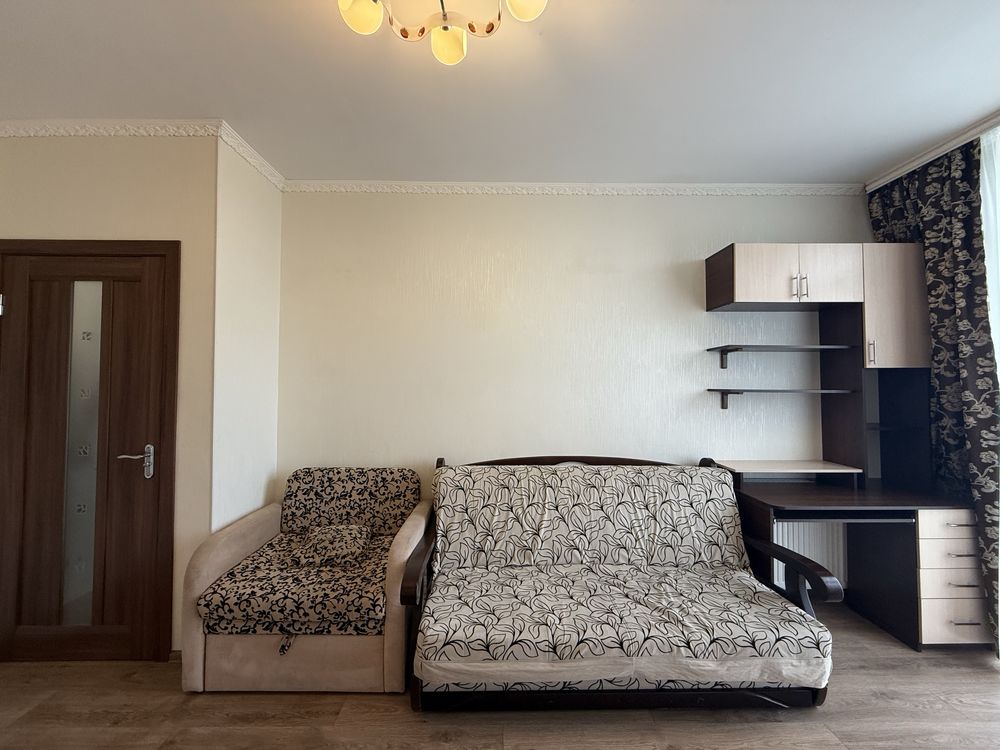 One-bedroom apartment in Stolychnyi Complex, 5th floor, fully equipped