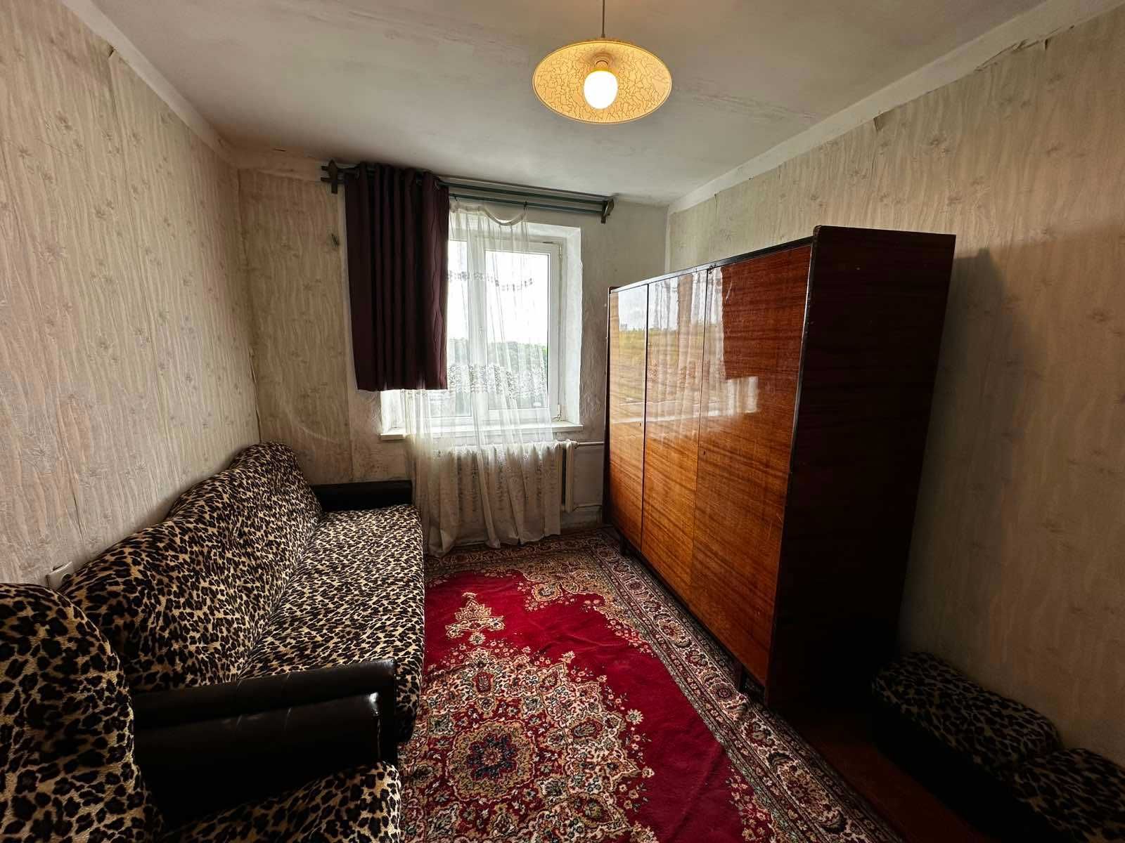 2-Room Apartment on Striyska Street, 9th Floor, Soviet-Style