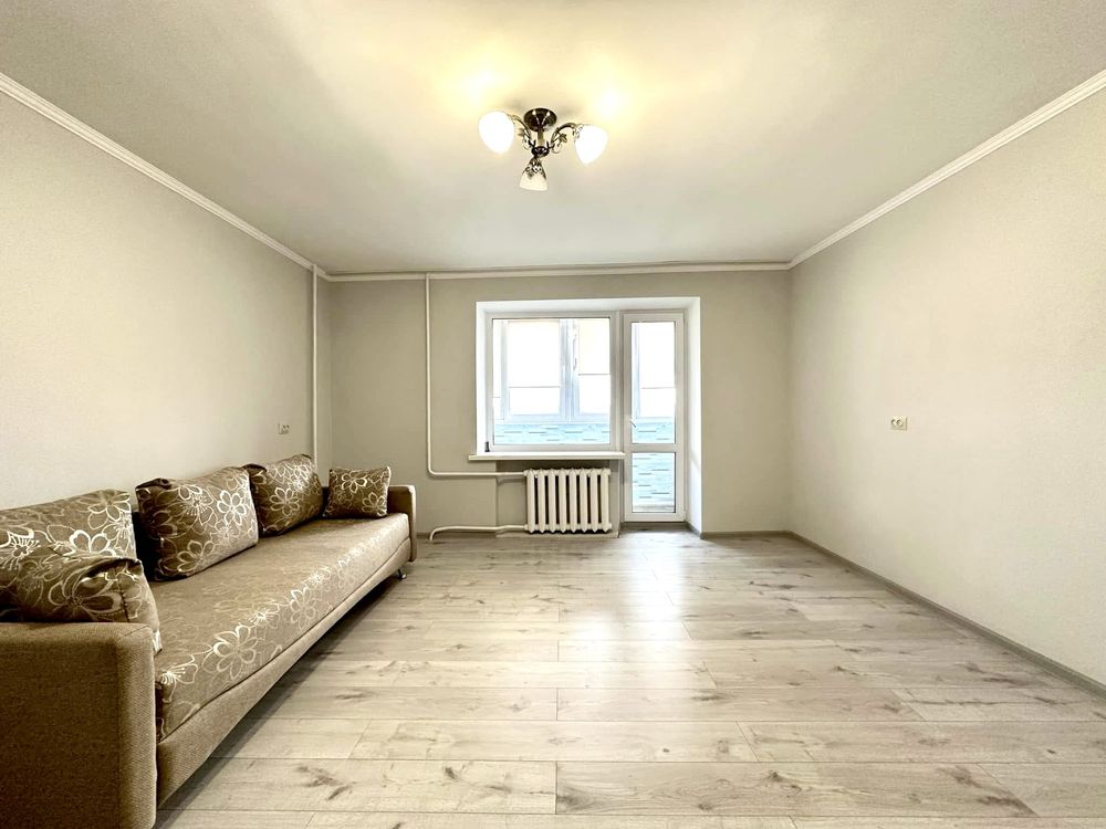 1-Bedroom Apartment in Stryi City Center, Near Amenities