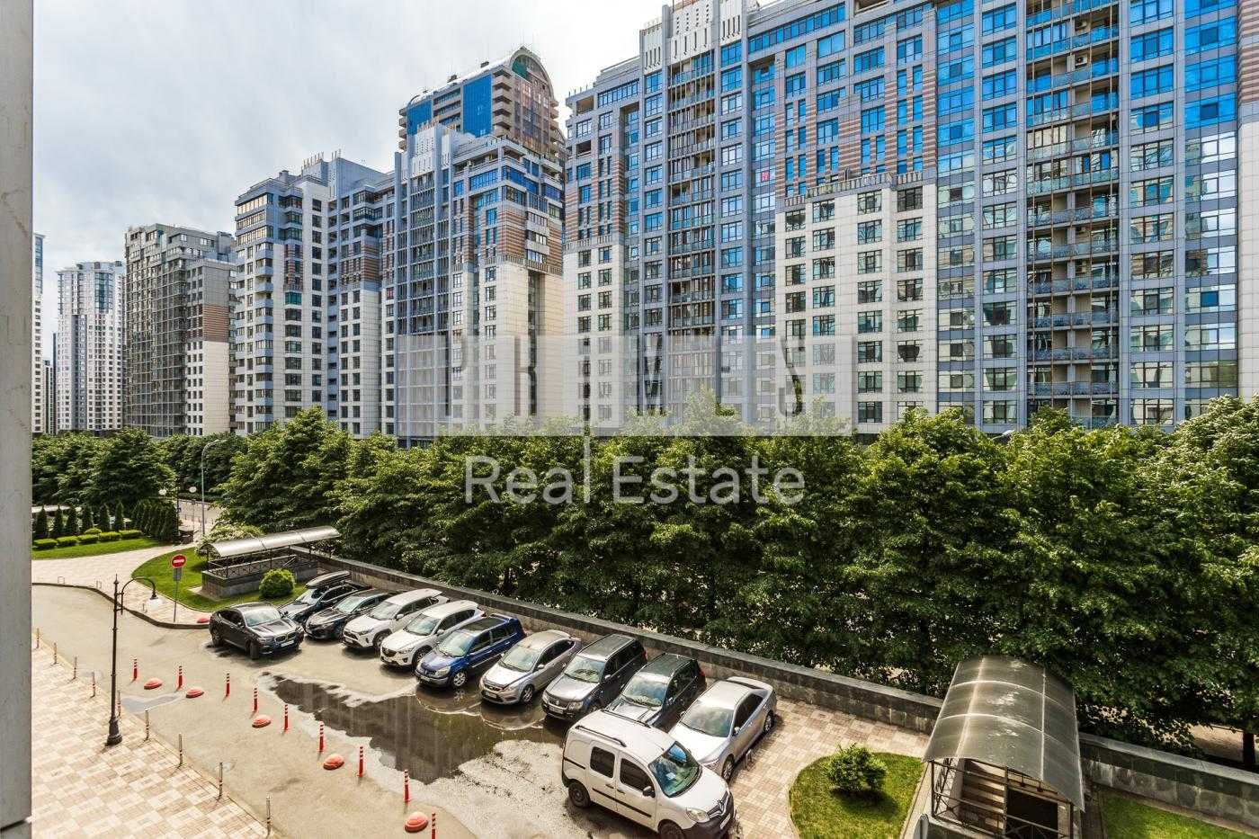 2-Bedroom Apartment in Novopecherski Lipki Residential Complex