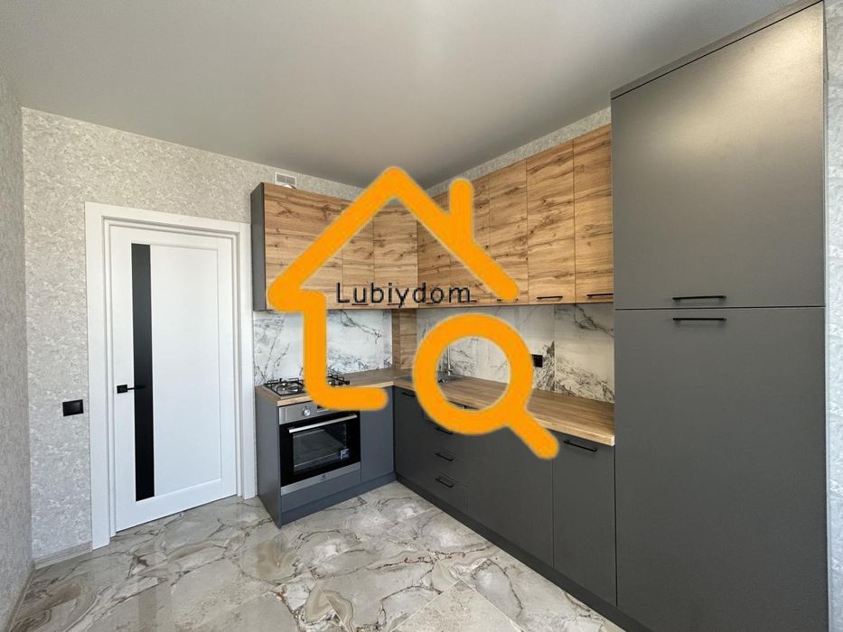 1-Bedroom Apartment in Chabany, Pionersky Quarter