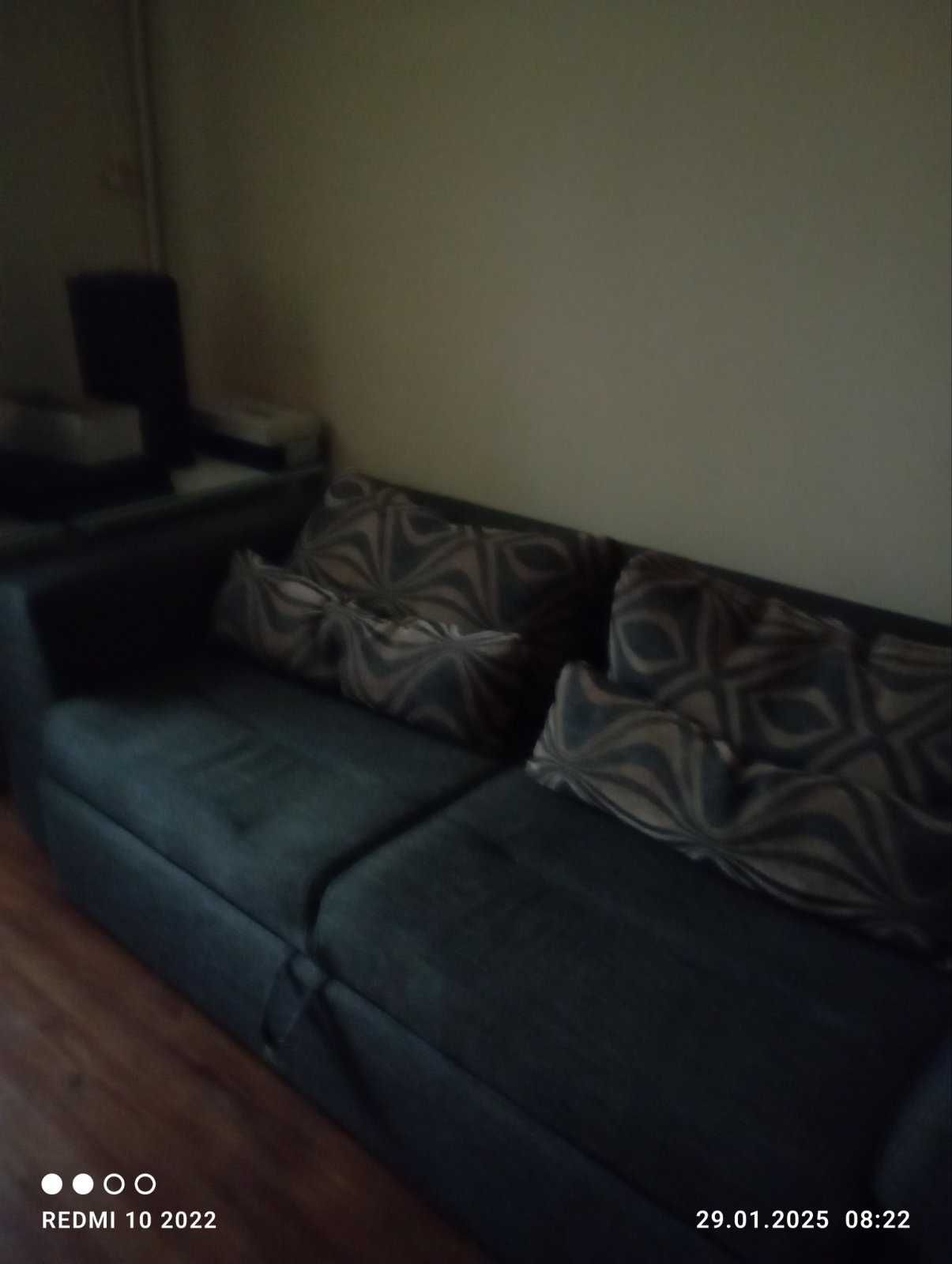 Spacious 2-Bedroom Apartment with Kitchen and Balcony