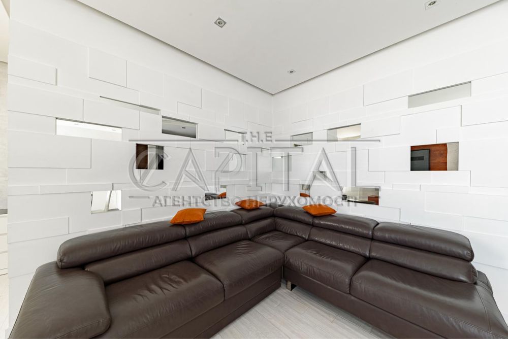 2-Room Apartment with Premium Renovation in Elegant Complex