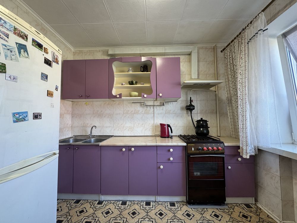 Spacious Apartment near Kyiv with Convenient Location
