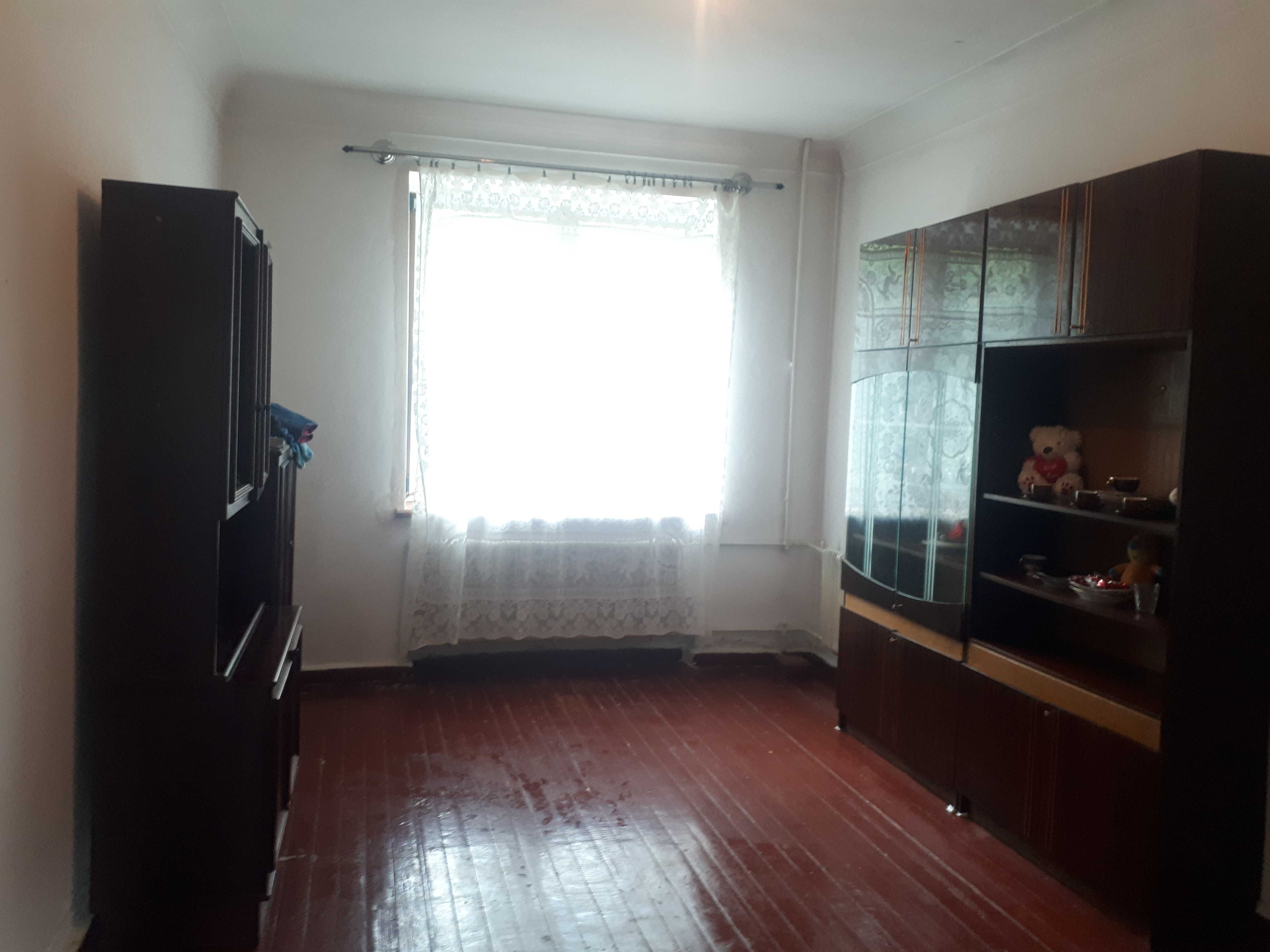 Furnished One-Bedroom Apartment with Kitchen Appliances