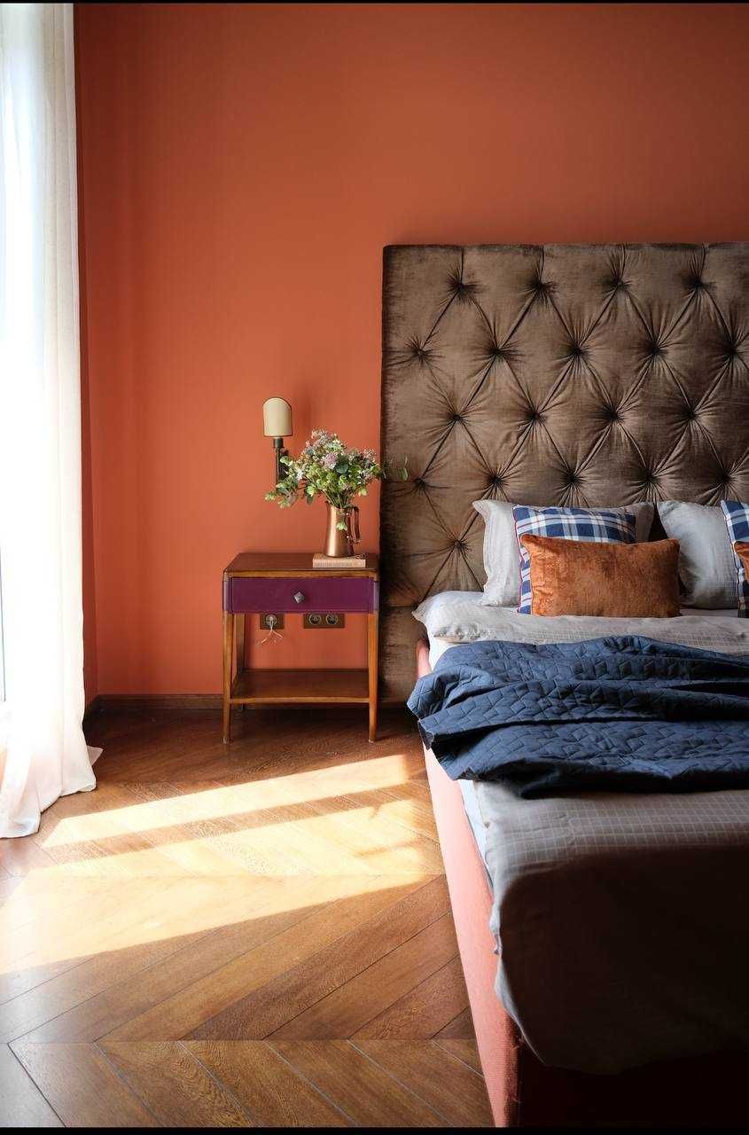 Stylish 3-Bedroom Apartment with Designer Renovation near Vydubychi Metro