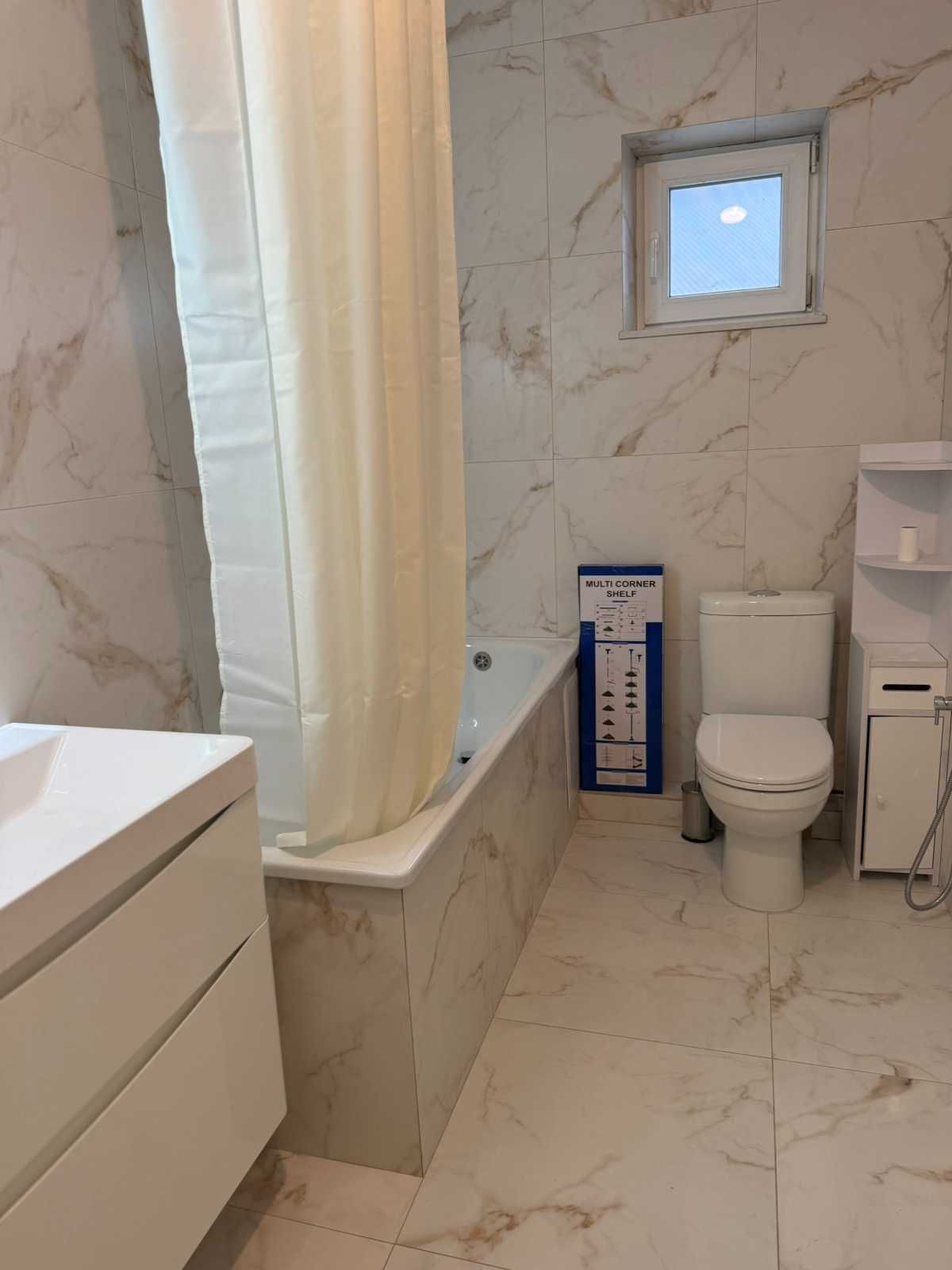 3-Room Apartment with Designer Renovation in New Building