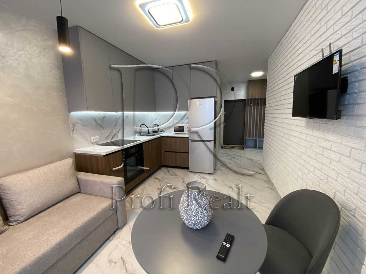 Fully Furnished 1-Bedroom Apartment with Modern Design