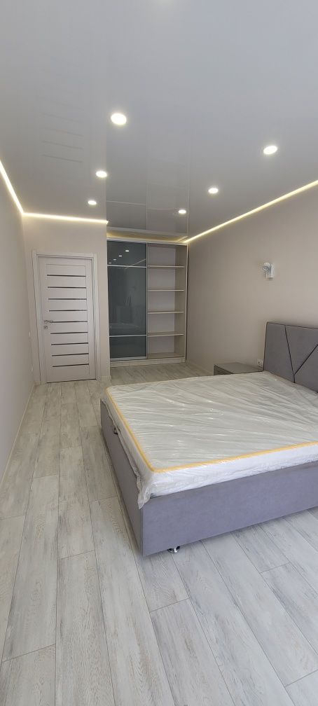 3-Room Apartment in Knyahynyn with Premium Renovation