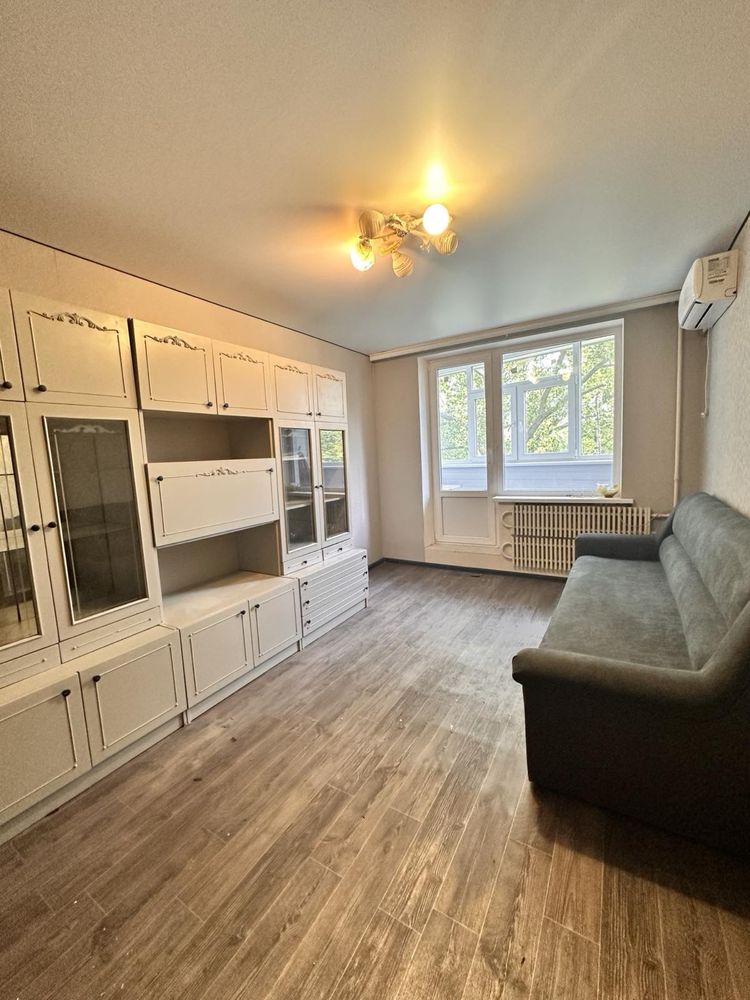 1-Bedroom Apartment on Saltkivka, Guardsmen Shyronintsiv Street