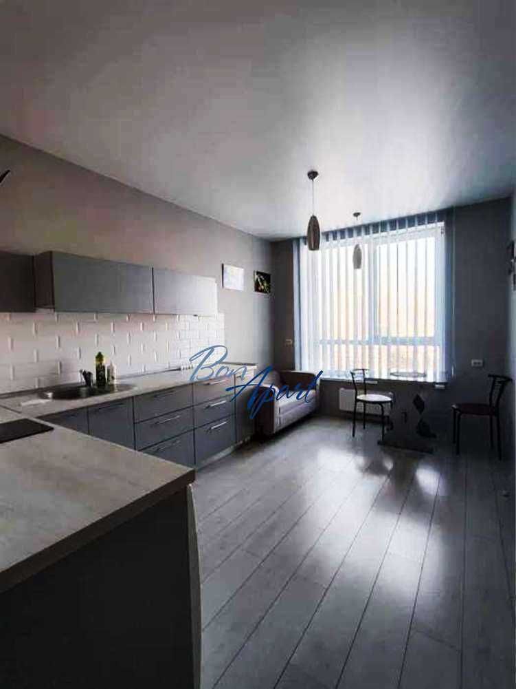 1-Bedroom Apartment in Solomyanska Residential Complex, Modern Design