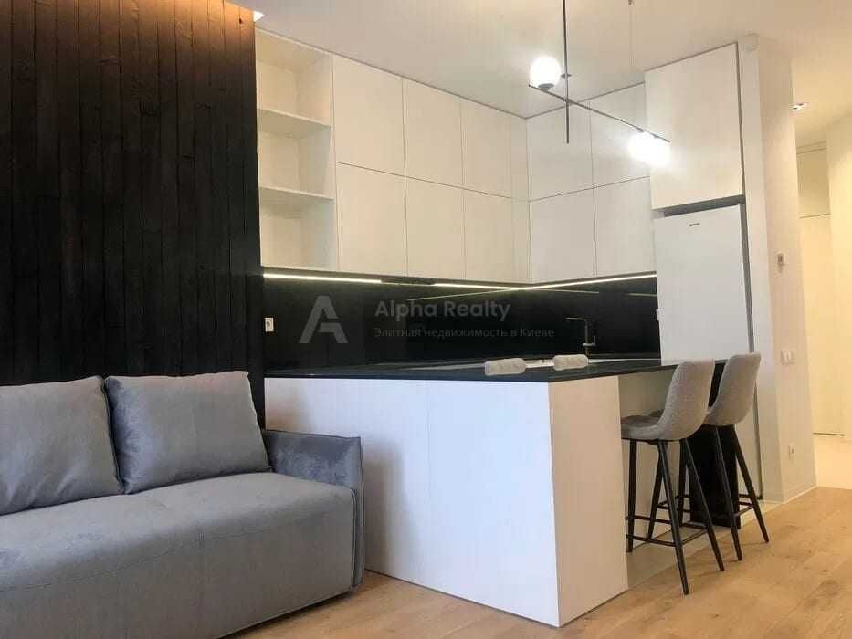 Luxurious 3-Bedroom Designer Apartment in Park Avenue