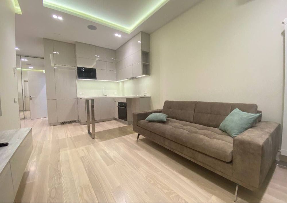 2-Room Apartment in IQ House Complex with Modern Design