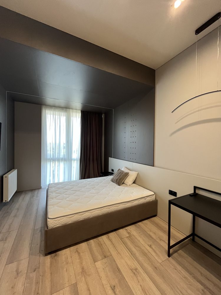 Spacious Two-Room Apartment with River View in Budapest Complex