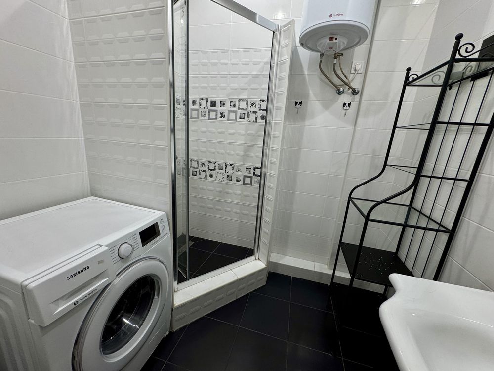 Comfortable 2-bedroom apartment at French Boulevard, Paris Complex