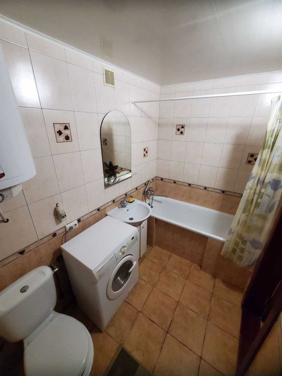 2-Room Apartment in Tver Area, Brick Building, Well-Maintained