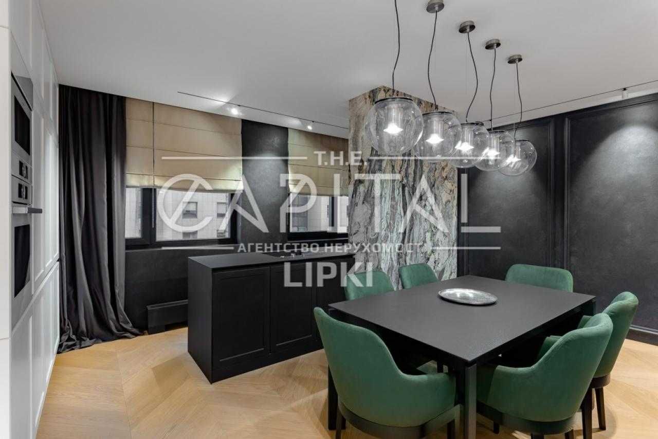 Spacious Designer Apartment in New York Complex, Antonovycha Street, Kyiv
