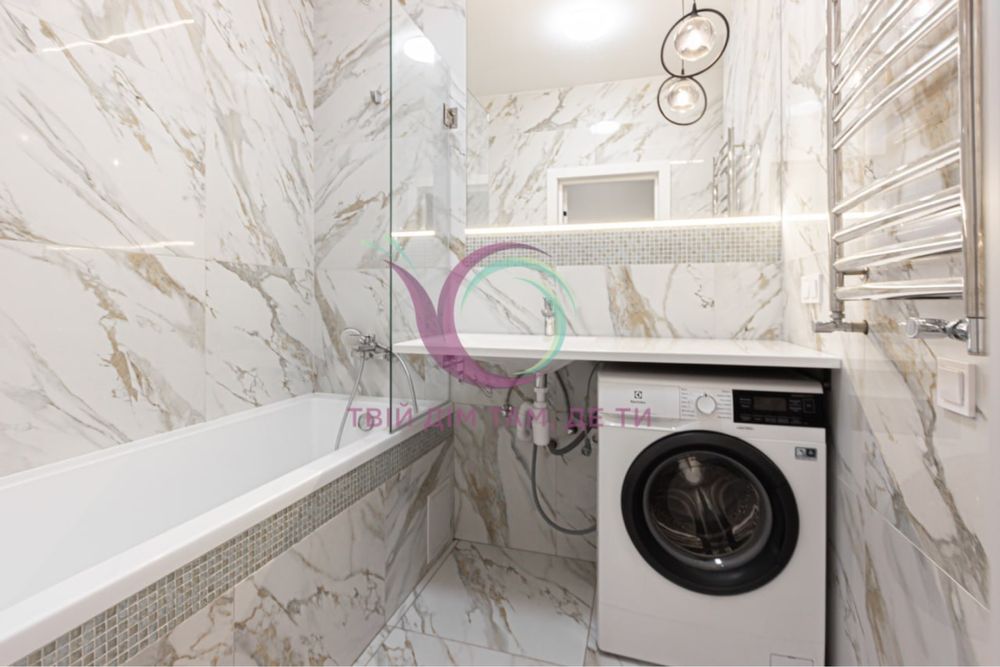 2-Room Apartment in Semytsvit Residential Complex