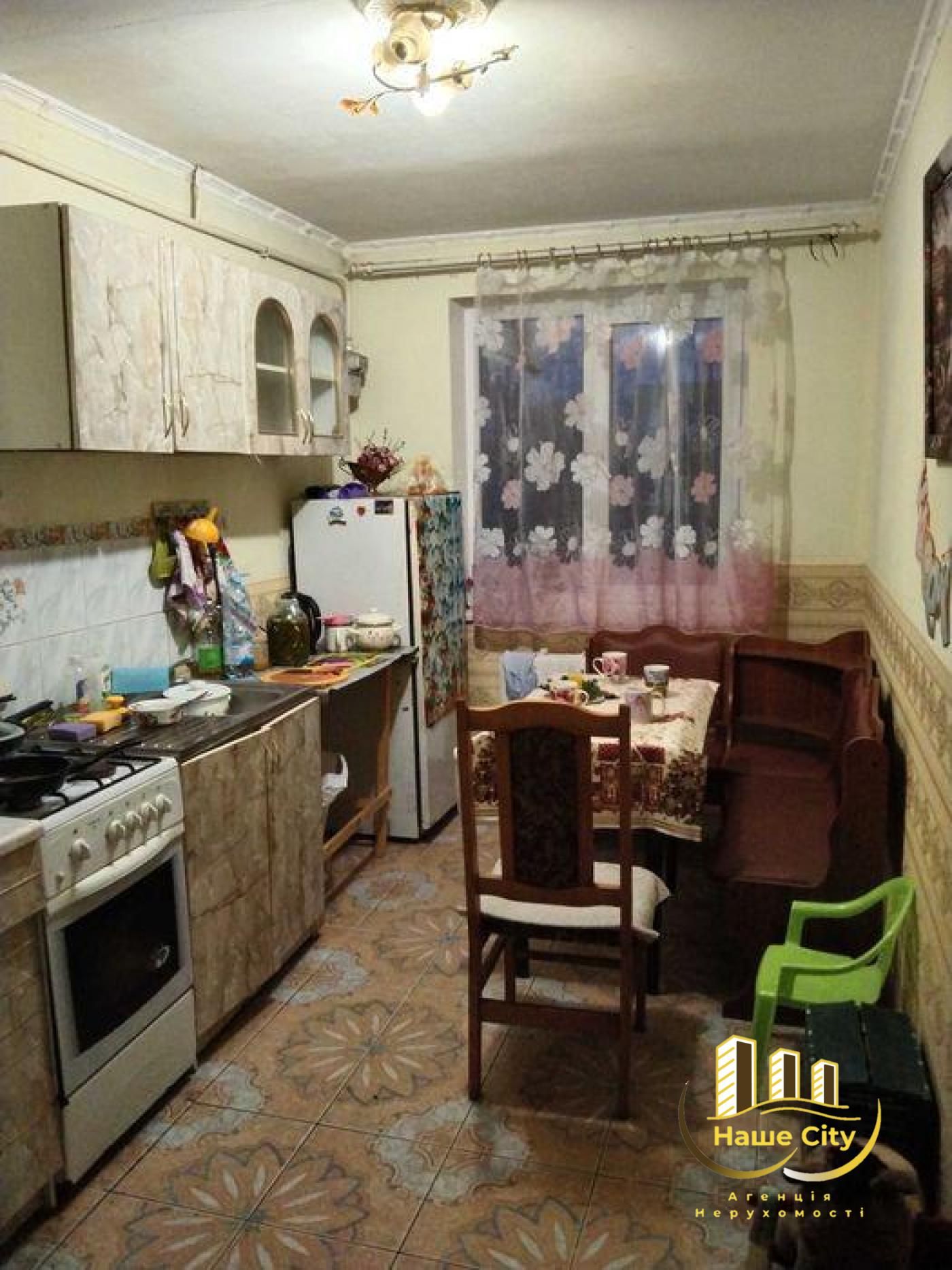 1-room apartment in a private house on Chaharnykova Street (Levandivka)