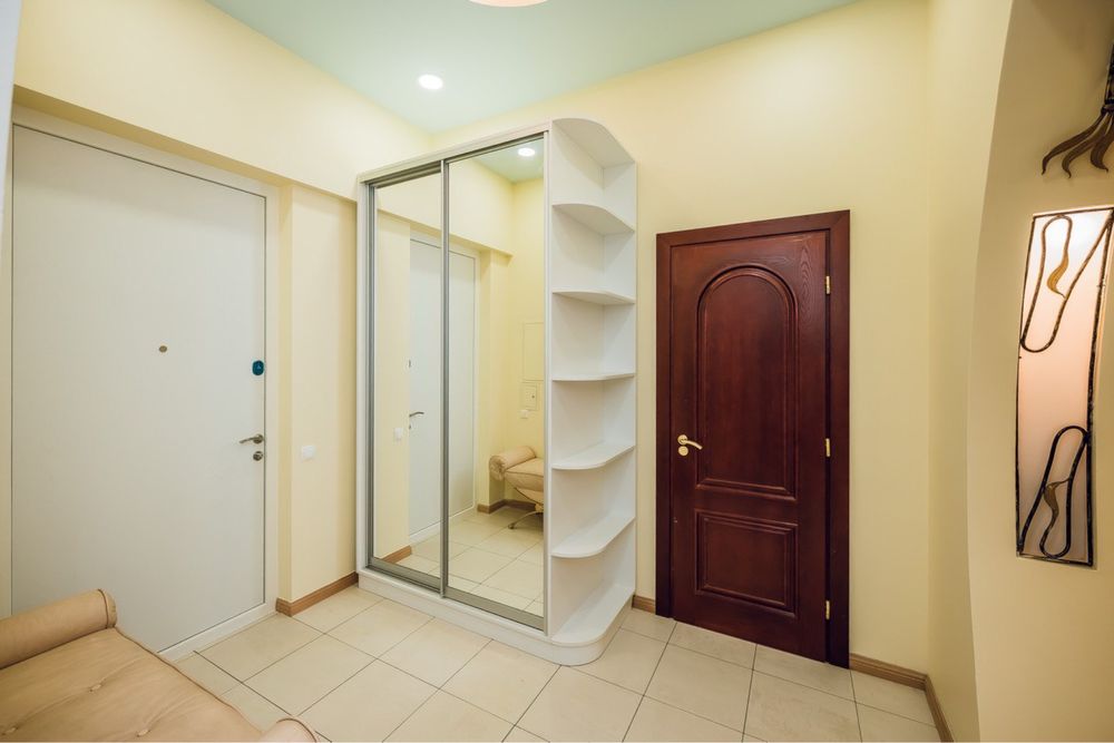 Luxury Two-Level Apartment in Government Quarter with Premium Design
