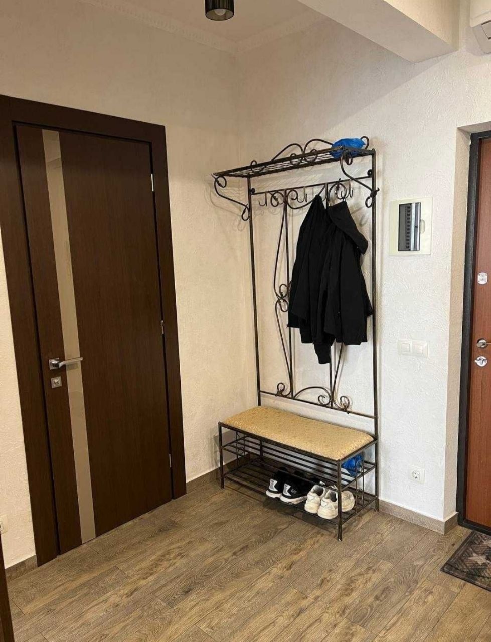 Просторная 50м2 квартира с дизайнерским интерьером