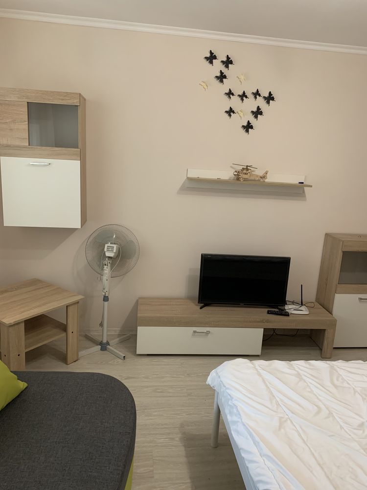 Spacious 49m² City Center Apartment with Balcony