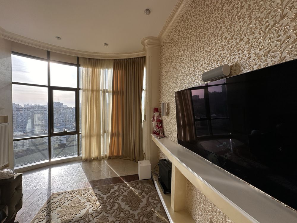 Premium Class House in Arcadia Center with Sea View and Premium Features