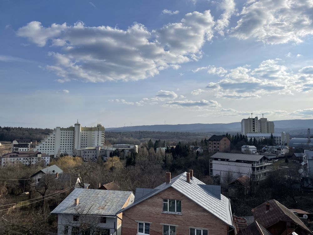 Modern Apartment in New Building with All Amenities