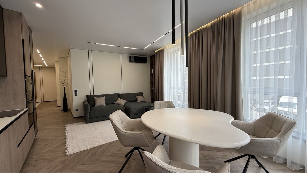 Spacious Designer Apartment in Parус City Business Complex