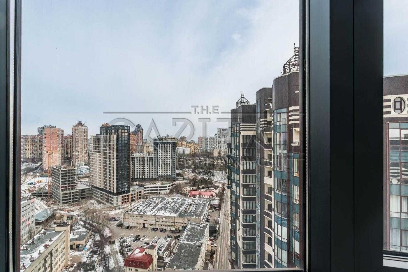Prestigious Apartment in Prestige Hall Complex with High-Quality Renovation
