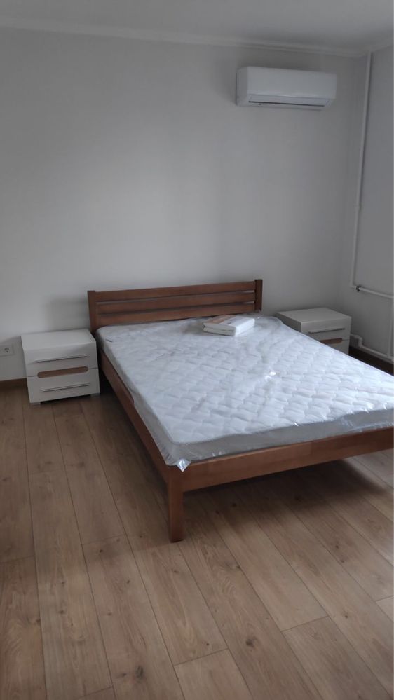 Modern 2-Bedroom Apartment Near Poznyaki Metro