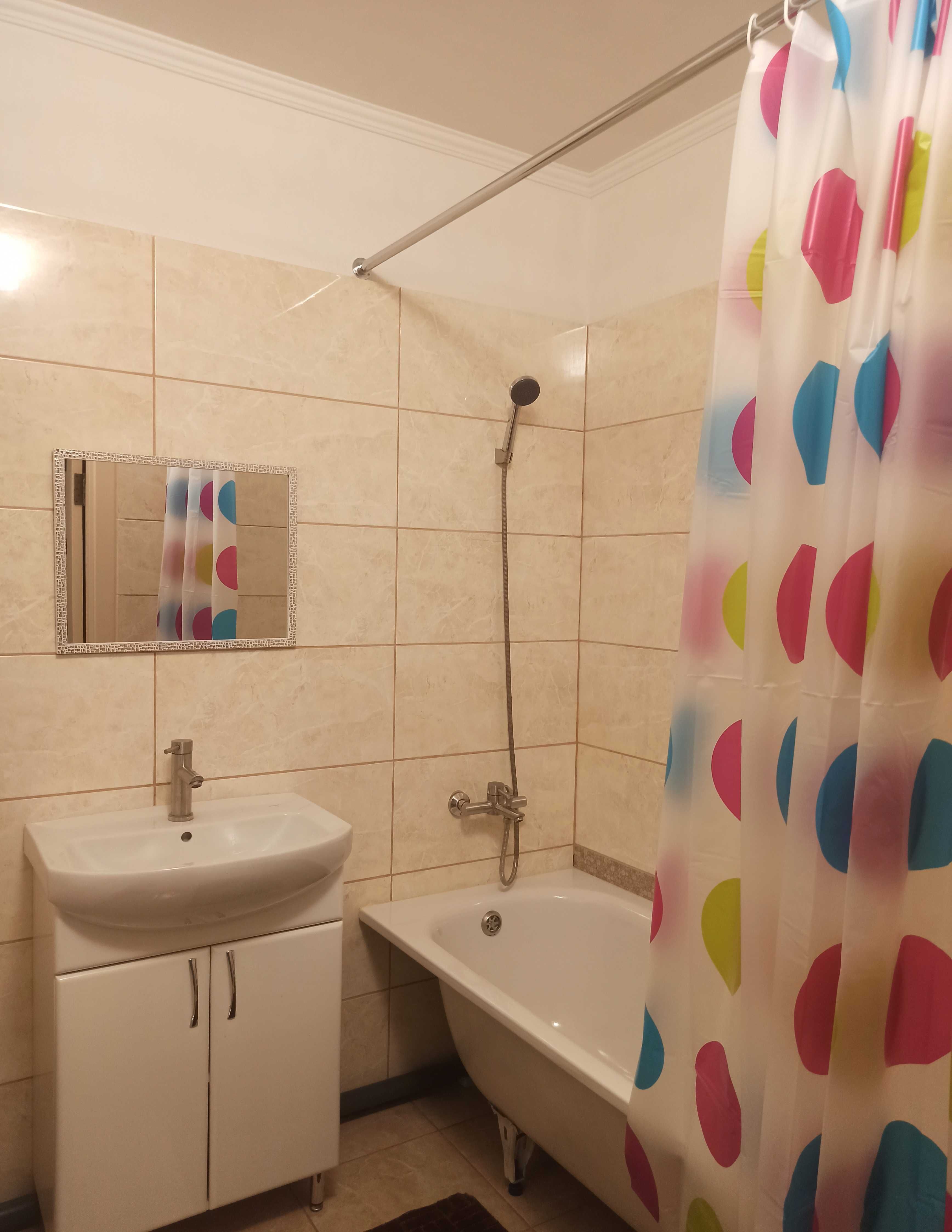 One-bedroom apartment in Kotsyubynske residential complex near Akademmistechko metro