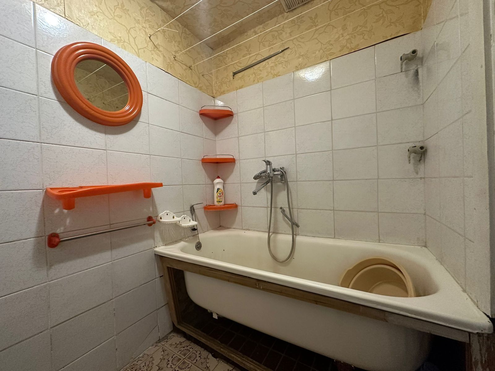 Modern 2-Bedroom Apartment with AC and Appliances