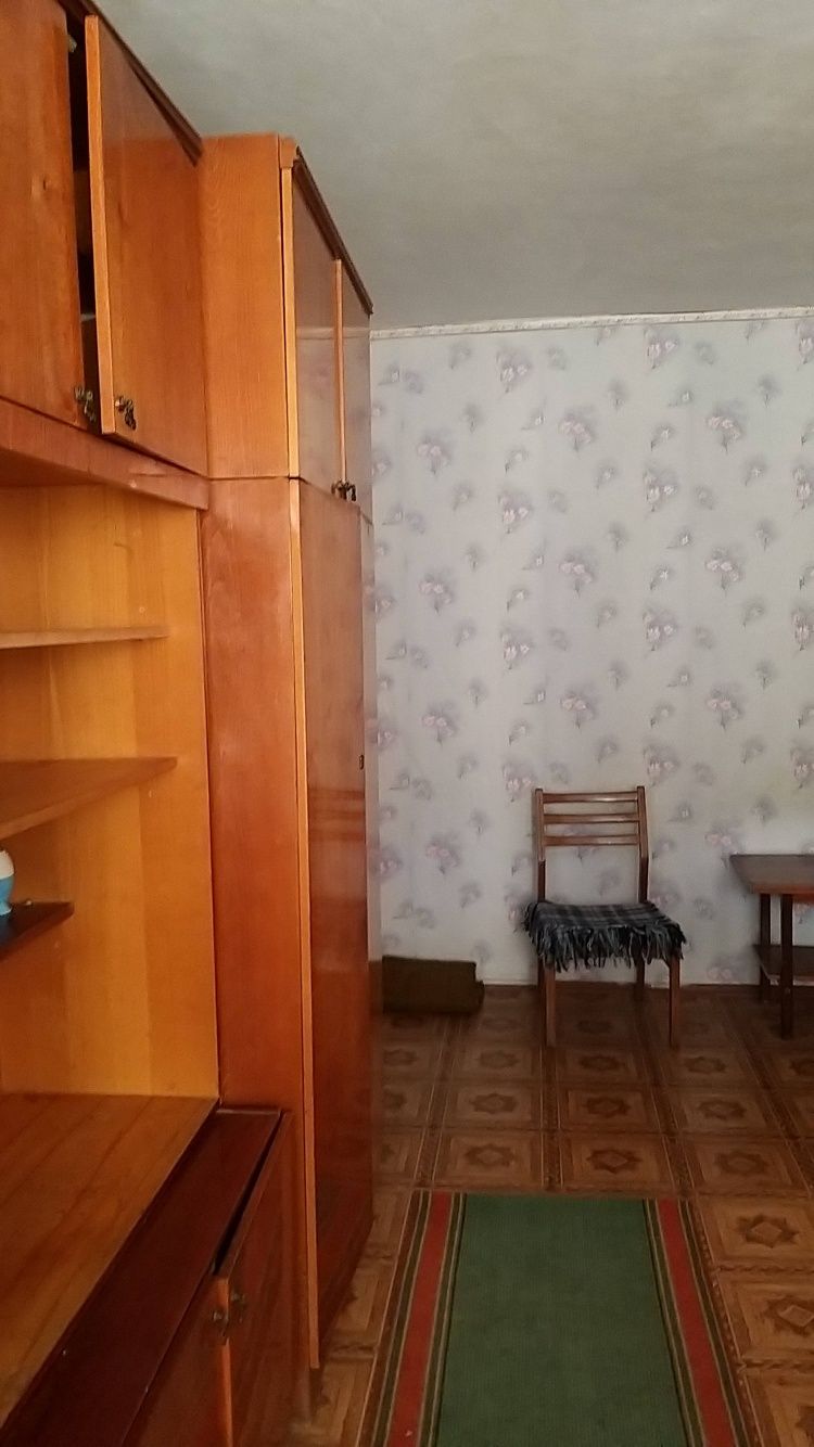 Long-term apartment with boiler and fridge on Respublikanskaya