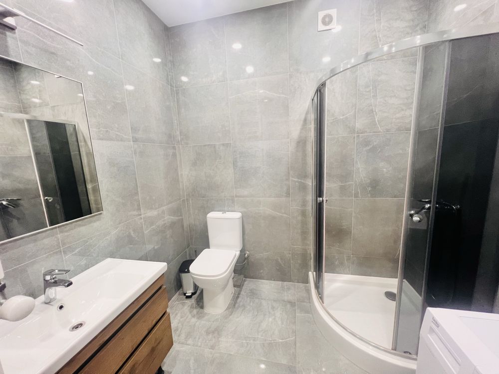 Nice One-Bedroom Apartment in Greenland Residential Complex