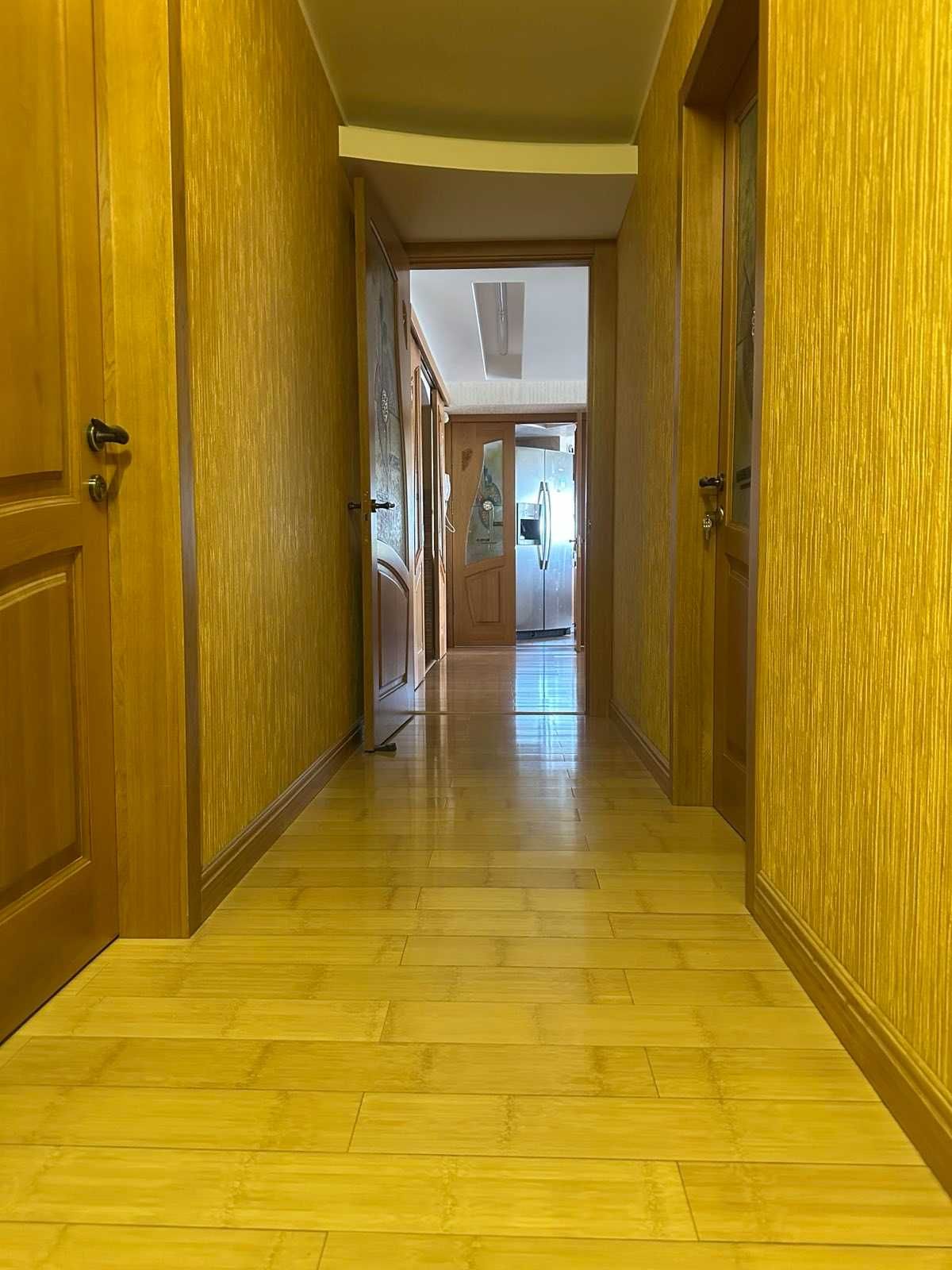 Spacious 3-room apartment with euro renovation and modern amenities