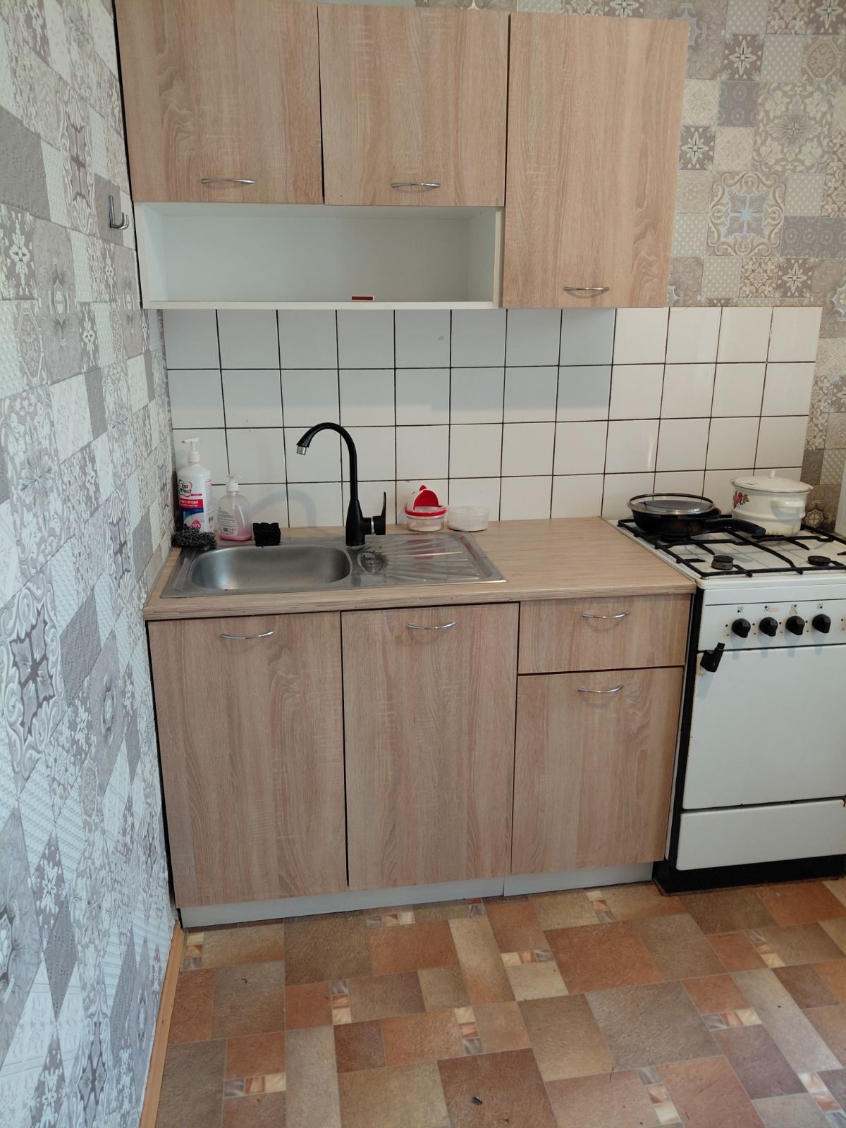 1-бөлмелі пәтер Ужгород қаласында, Легоцкий көшесінде, 19-мектептің жанында
