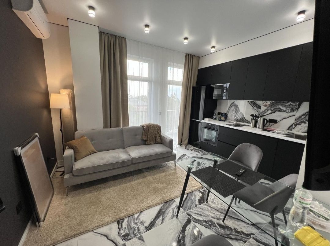 Spacious 1-Room Apartment in 'Prestige' Residential Complex