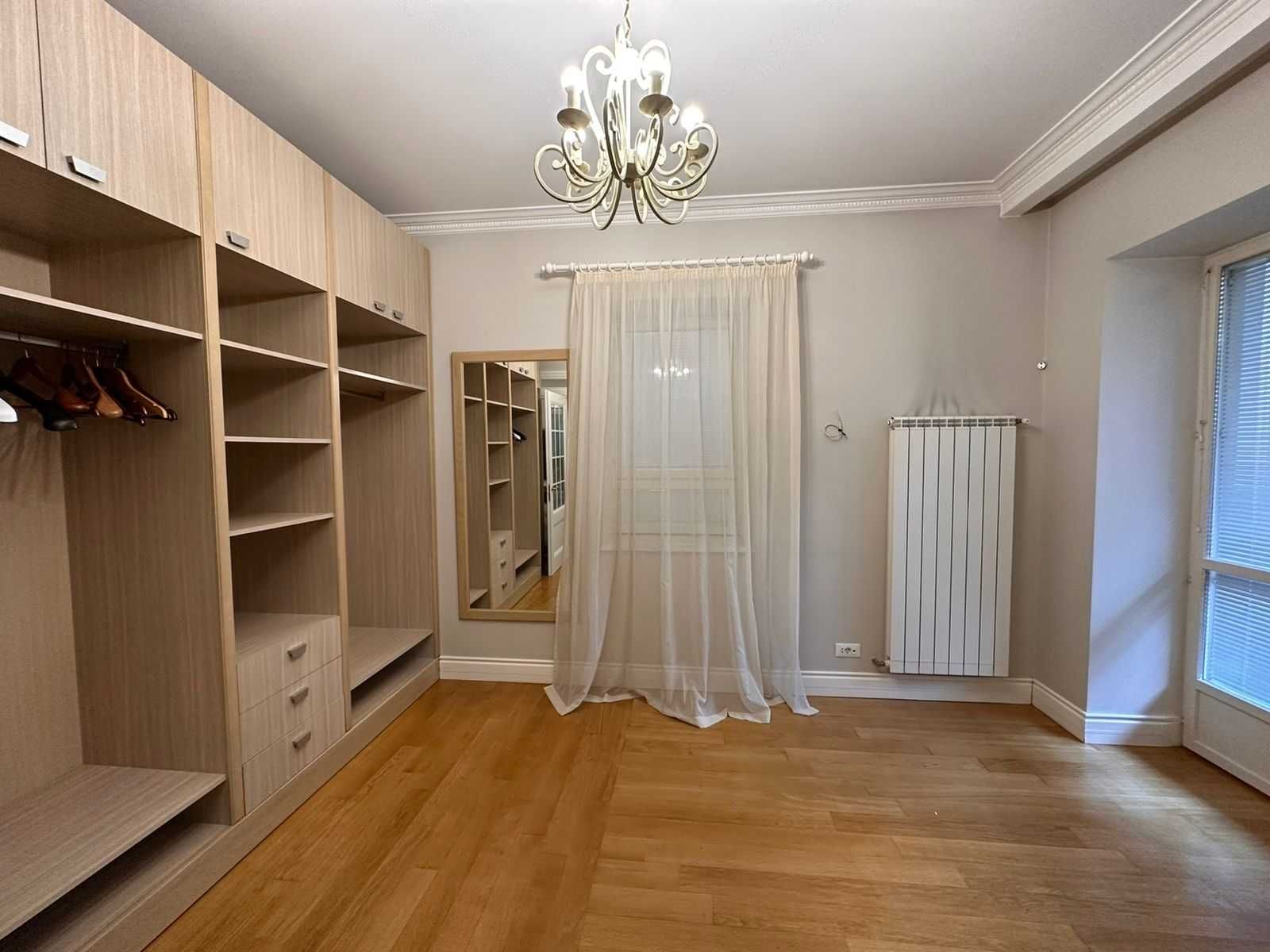 3-Room Apartment in Velmax Complex with Premium Renovation