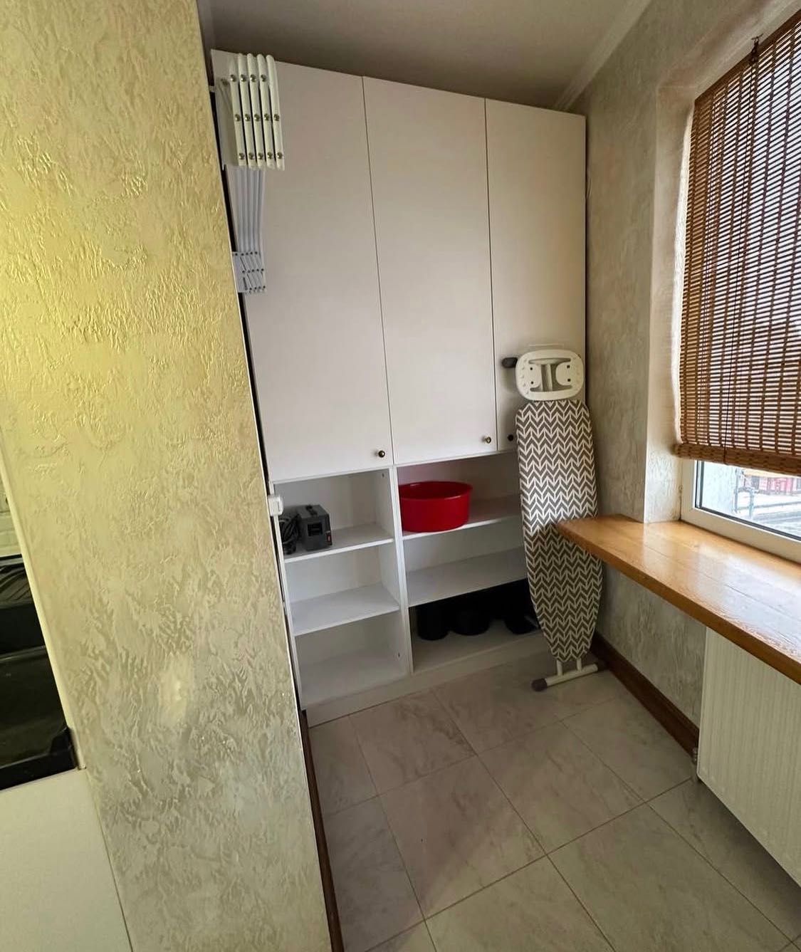 1-bedroom apartment with lake view, spacious kitchen, fully equipped