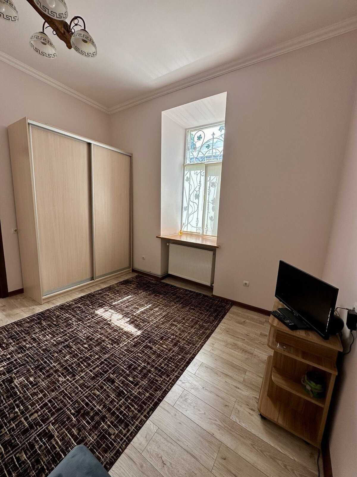Comfortable 1-bedroom apartment near Lviv city center with modern amenities