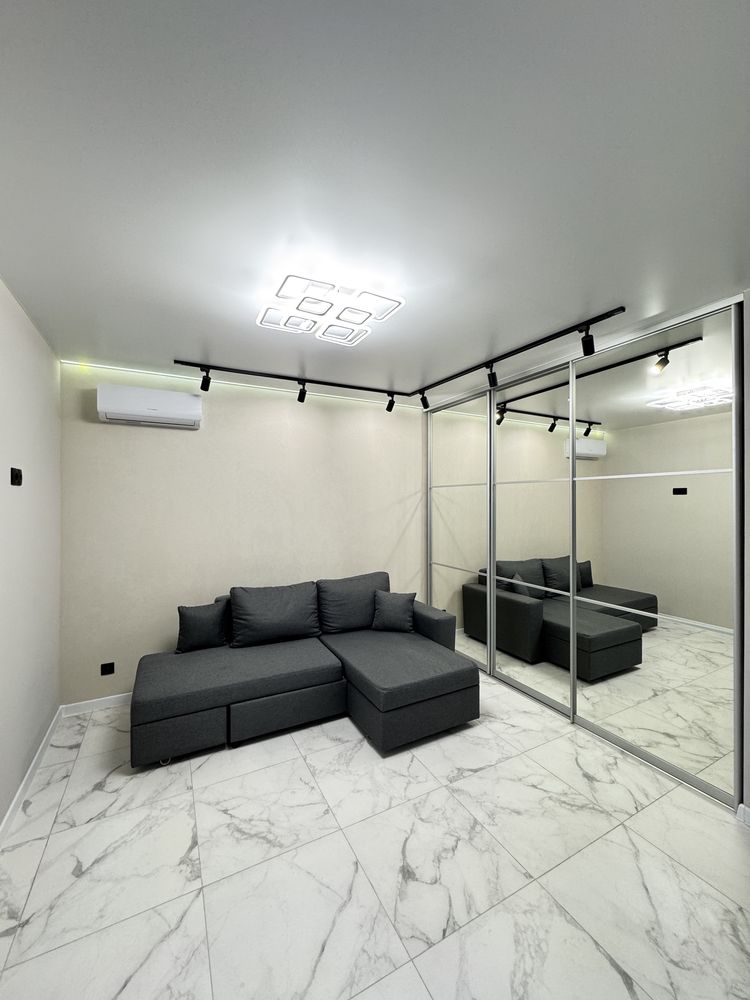 1.5-Room New Building with Euro Renovation in City Center