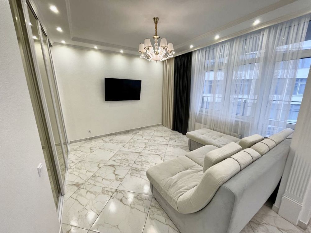 Luxurious Sea View Apartment in Arkadia with Terrace