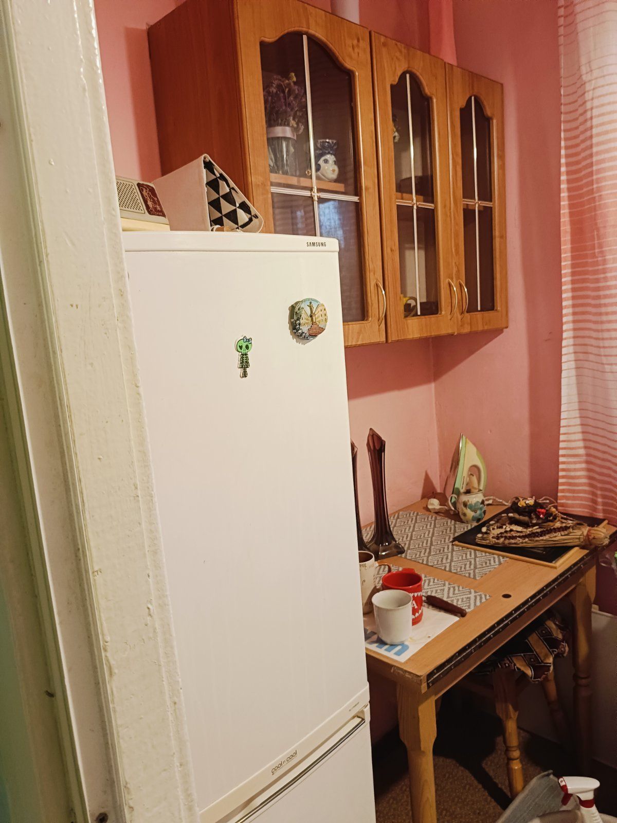 Cozy Studio Apartment with Loggia Near Amenities