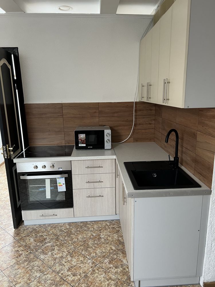 2nd Floor Studio Apartment, 65 sq.m, Vakarova Street