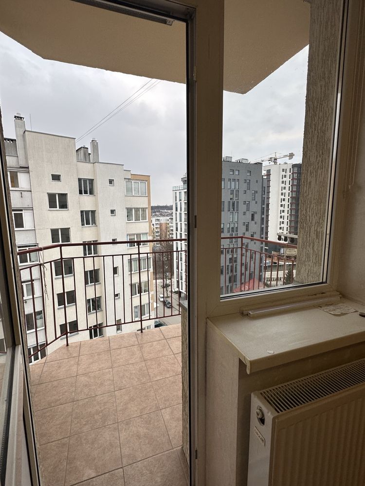 1-Bedroom Apartment on Kruhla Street, New Building, 9th Floor